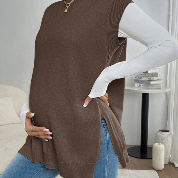 NWOT Maternity Casual Slit Half Turtleneck Sweater - Picture 3 of 7